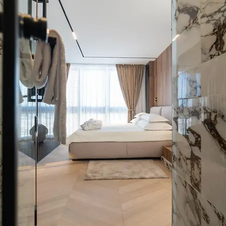 Luxury - For Gift 招待所 4*