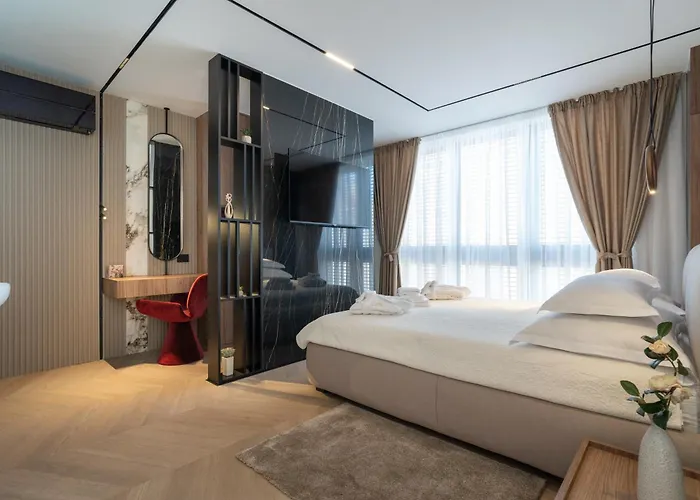 Luxury - For Gift Gostinjska kuća 4*